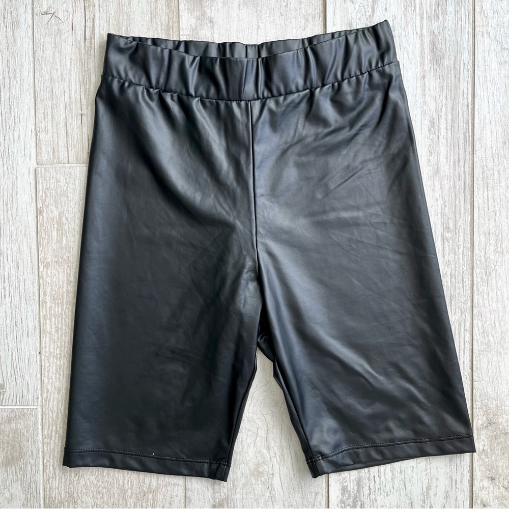 Faux Leather‎ Biker Shorts